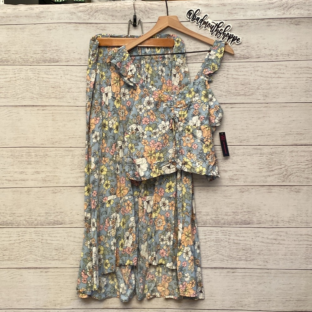 *NWT No Boundaries Pastels Floral Print Ruffle Ruched Top & Skirt Set Plus XXXL